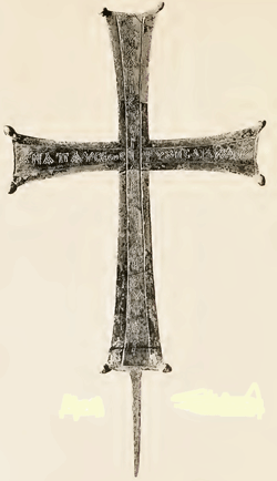 Kreuz aus dem Silberschatz.